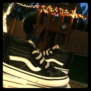 Toddlers distressed Vans old school High Tops